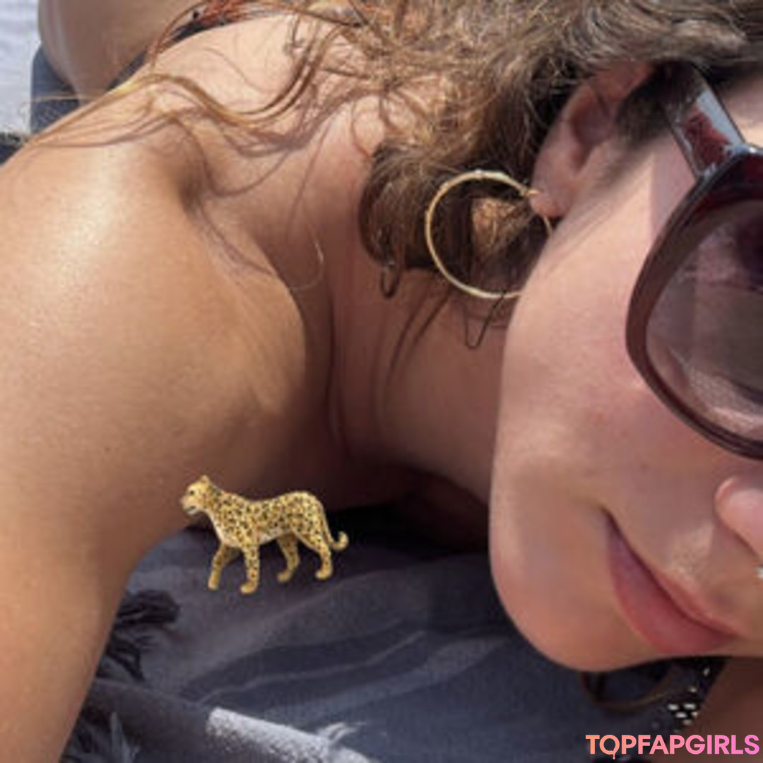 silvialikki star img