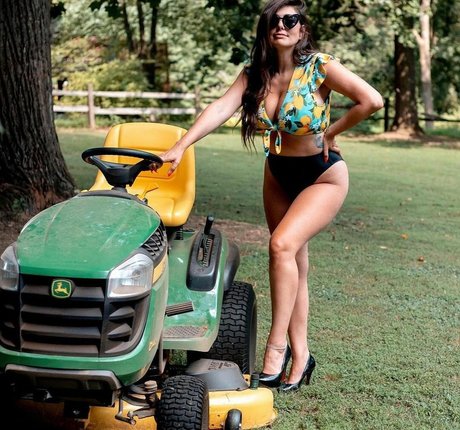 dailyvitaminb pornstar best galleries