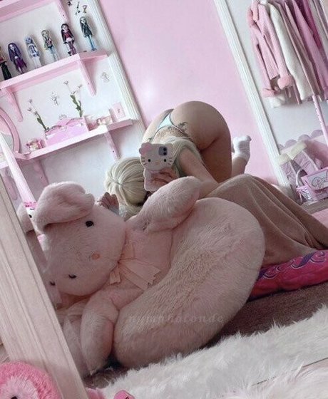 nymphblonde model free img