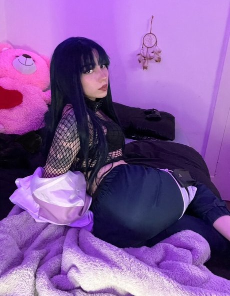 Gianna Hades beautiful model img