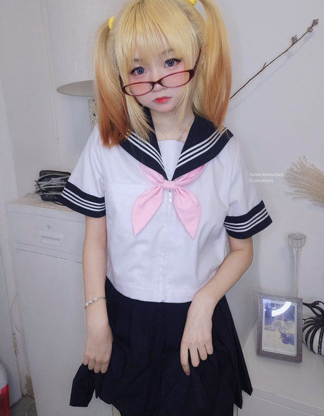 YaoYaoQwQ perfect pornstar pictures