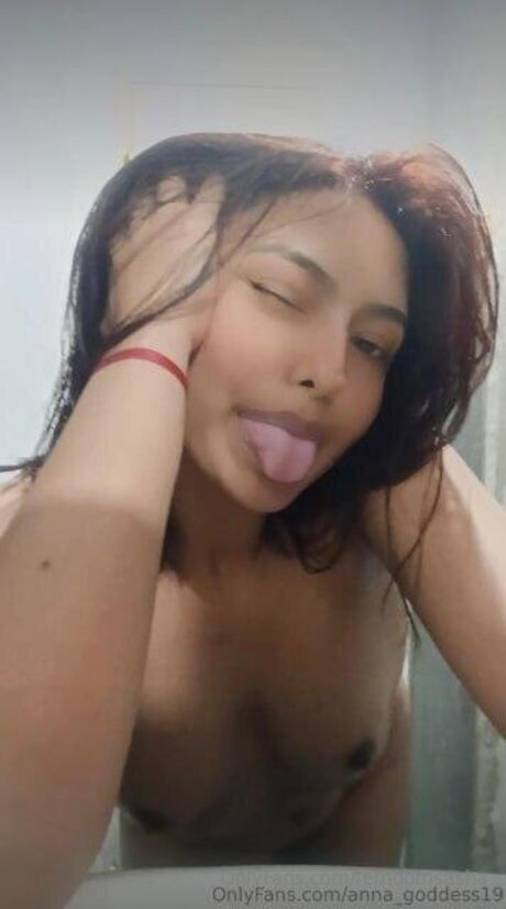 Femdomsasha star naked pics