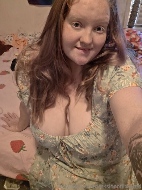 Darksideoflittlered pornstar high quality picture