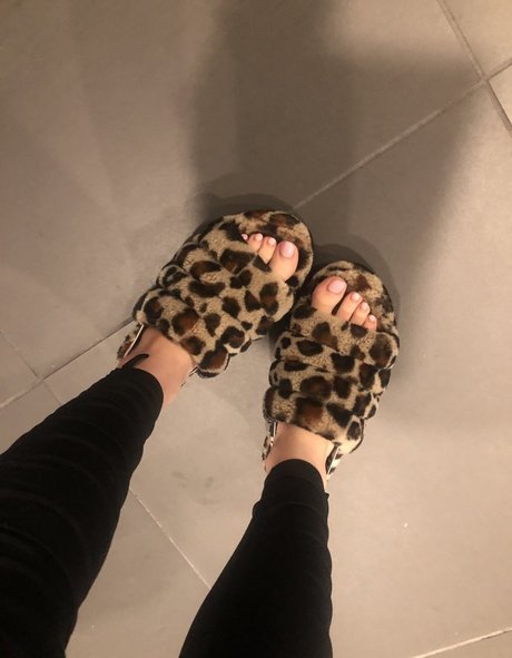 Jill Kassidy beautiful actress img