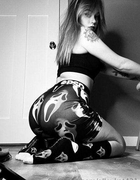 Alleykat pornstar img