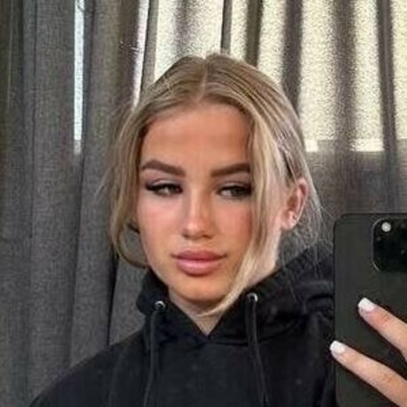 itsmesophie star nice picture