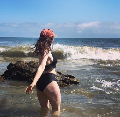Emma Kenney star xxx img