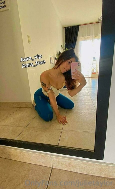 julietaylor model art photo