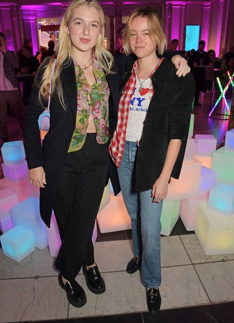 Milly Alcock free actress image