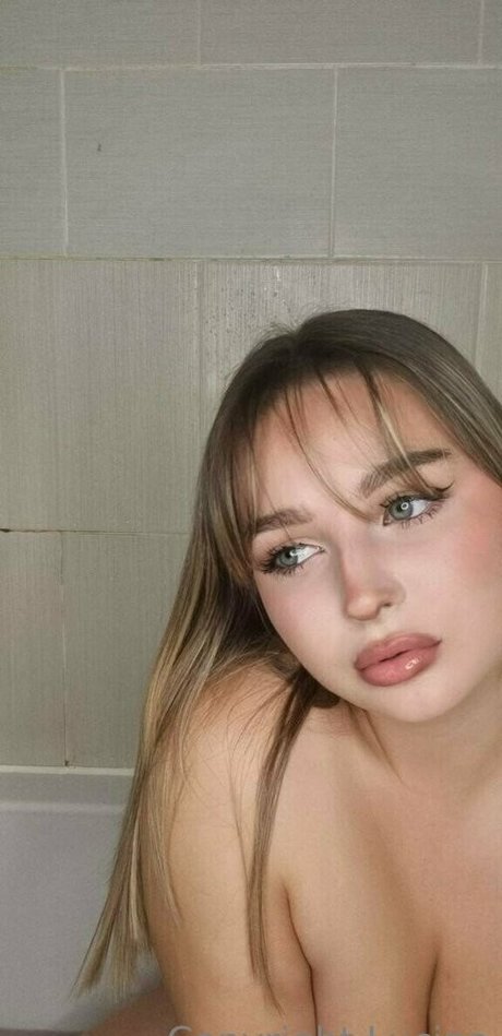 uktittygoddess xxx model images