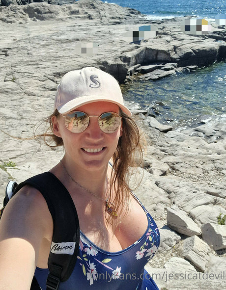 Damdamlive xxx star pics