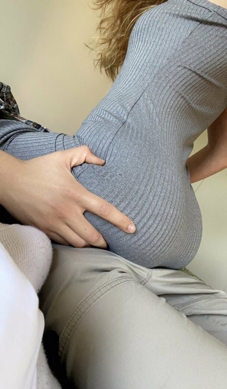 lydialoverenae high quality model image