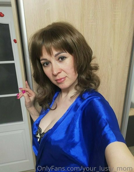 Your lusty mom adult model images