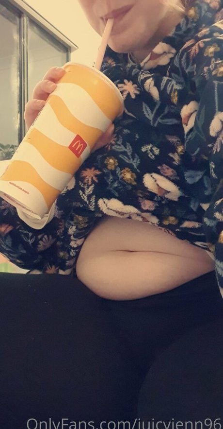 juicyjenn96 star exclusive photos