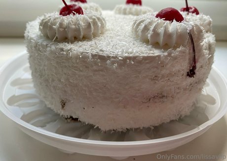 Lissaviip beautiful pornstar image