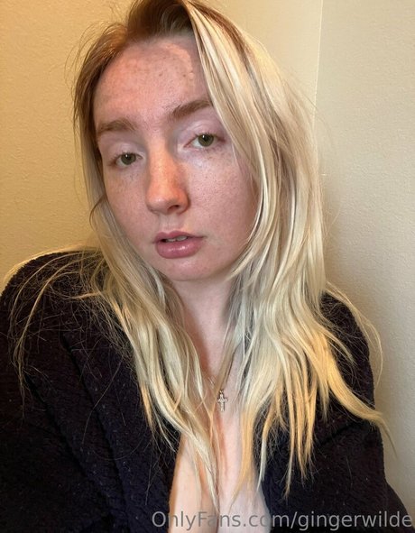 gingerwilde sexy actress picture