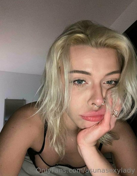 littlesabrina beautiful model pics