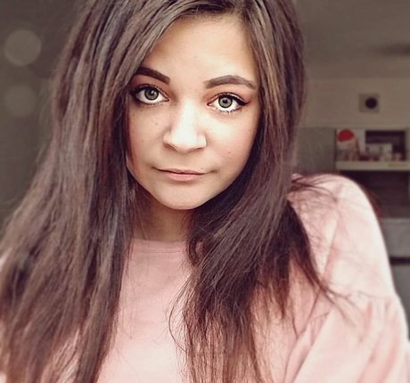 cowtail pornstar sex pictures