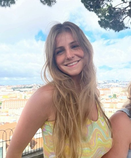 Bela S top star picture