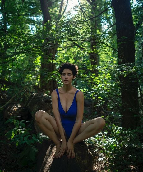 Anna Pittureri high quality star archive