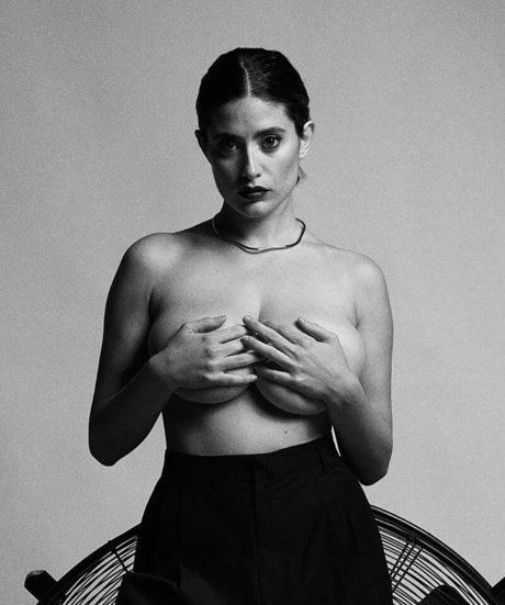 Anna Pittureri pretty model pictures