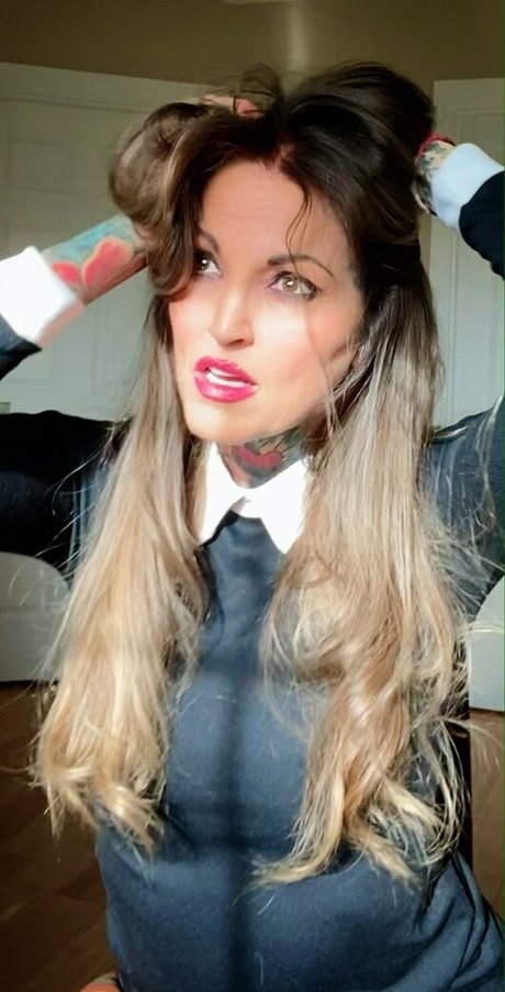 male asian onlyfans pornos images