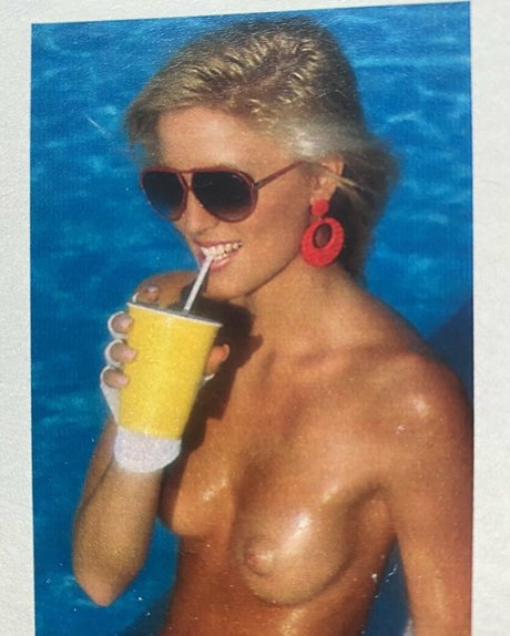 janine star free pic