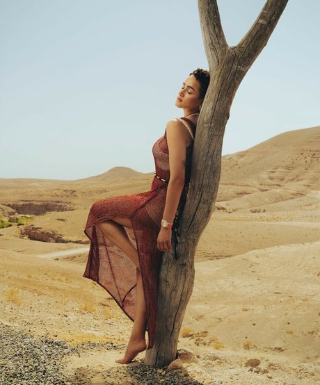 Nathalie Emmanuel exclusive pornstar pics