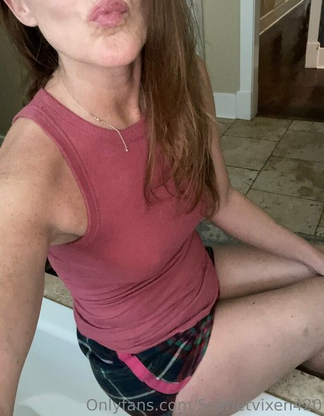 Scarletvixen420 nudes star pics