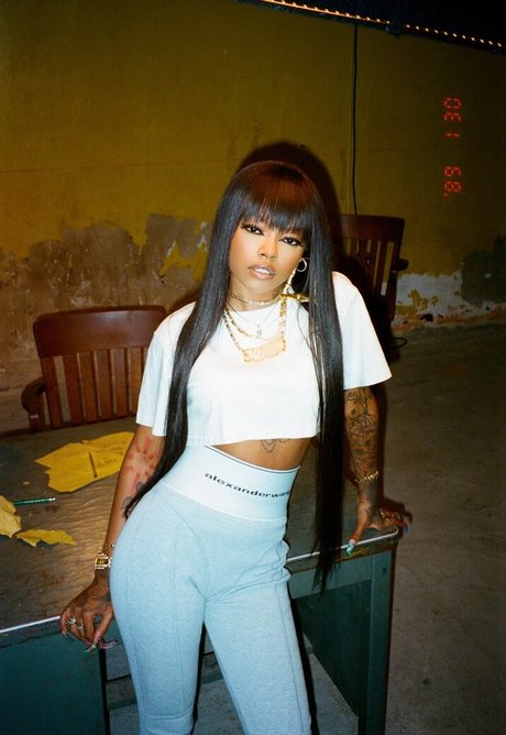 Maliibu Miitch exclusive star picture