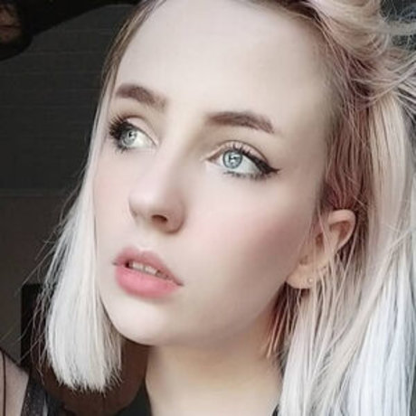 Dudabweber model xxx galleries