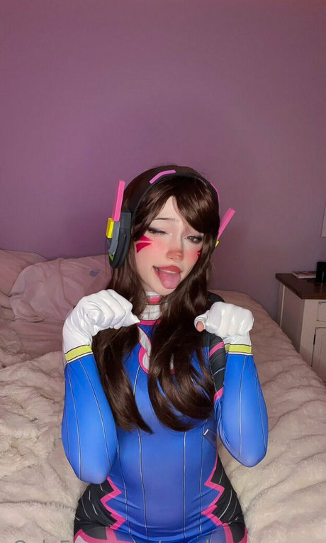 rosylaurenhours star exclusive picture