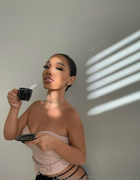 itskiaramarie perfect pornstar pics