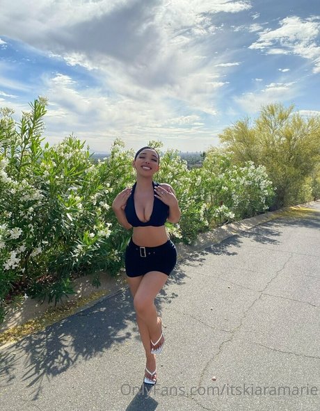 itskiaramarie model free pictures