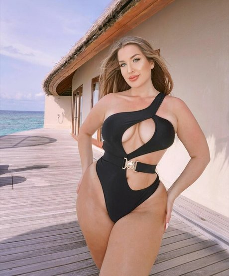 Ariella Eder model xxx pic