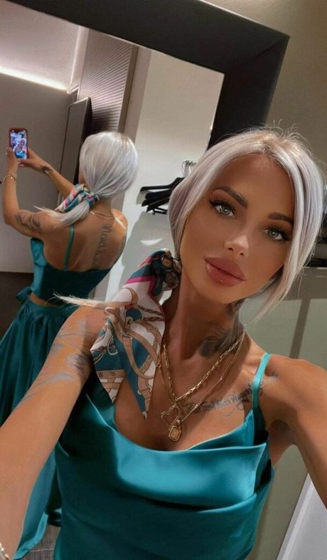 deeadivina exclusive pornstar picture