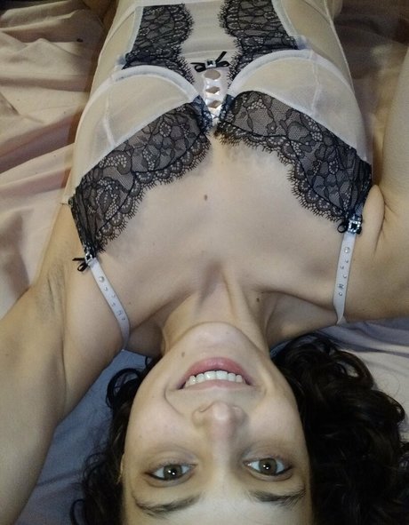 sexydaisymay naked pornstar image