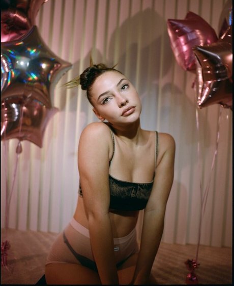 hairy teen pussy onlyfans free nude image