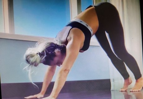 pharmacist onlyfans hot naked picture