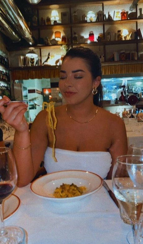 influencer girls onlyfans hot sex gallery