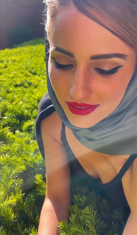 Dianna Agron top pornstar image