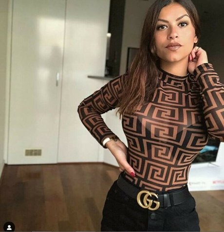 squirting pussy onlyfans beautiful naked picture