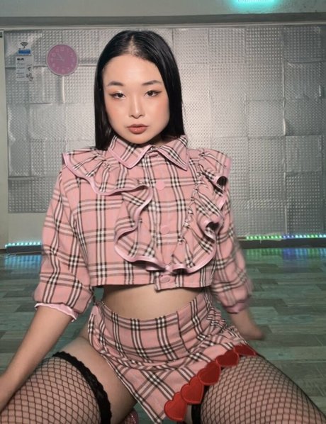 Childish Lina star hot gallery