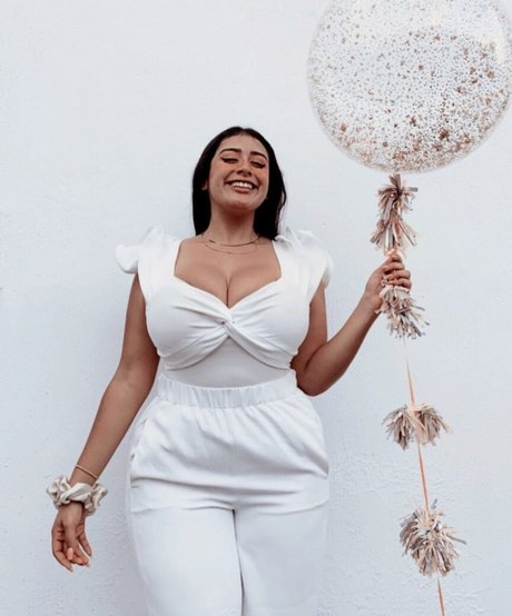 skinny blonde milf onlyfans best images