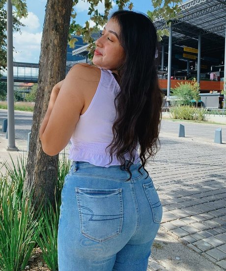 baelib pornstar sex photos