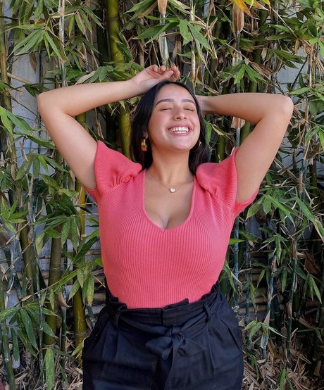 baelib star nudes images