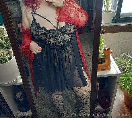 indica moon pornstar nude pic