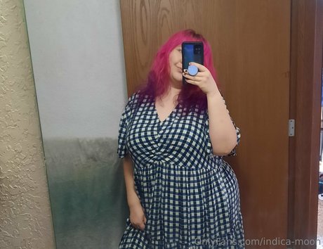 indica moon model free image