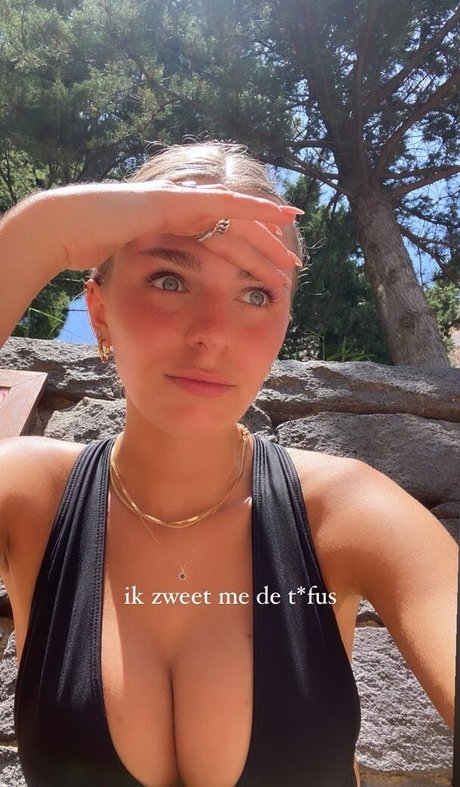 asian yoga onlyfans nudes photos