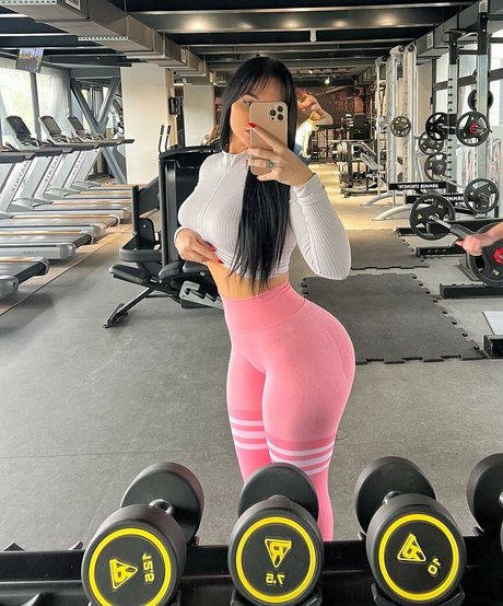 giantess onlyfans top photos